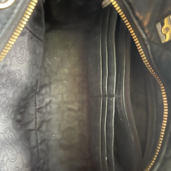 Purse - Picture 6 of 9